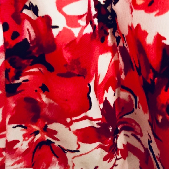 Roamans Pretty Floral Spring Blazer - Picture 4 of 5